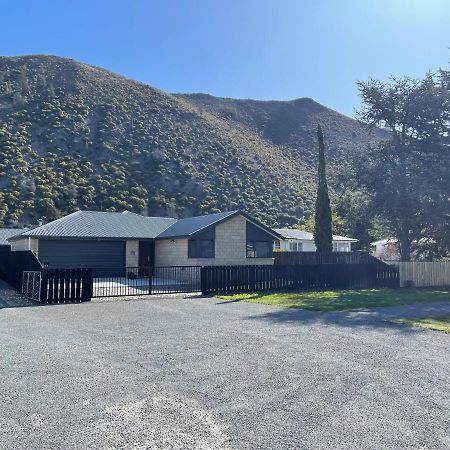 Kurow House On Bledisloe - A2O Cycle Trail Oasis. Βίλα Εξωτερικό φωτογραφία